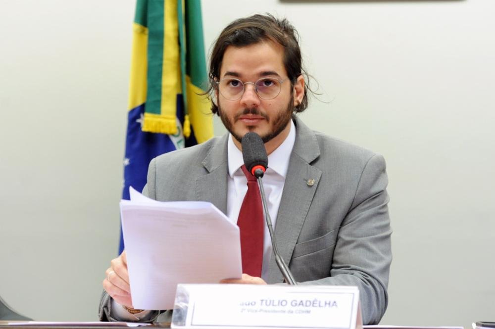 Deputado em comissão dos Direitos Humanos